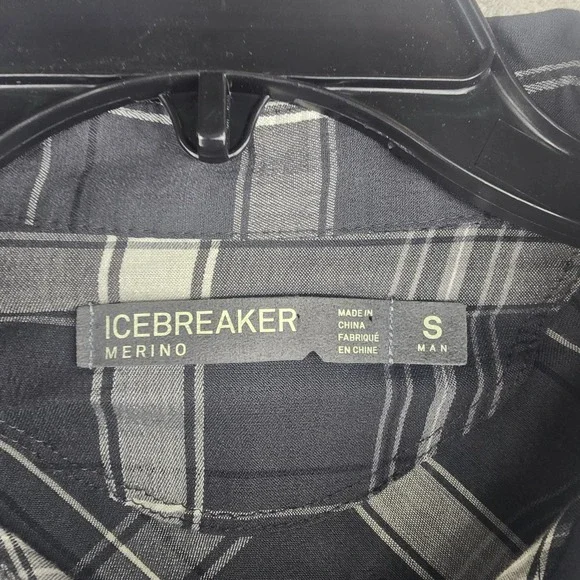 Icebreaker Merino Plaid Button Up Shirt Mens Small Long‎ Sleeve Pocket * holes - Picture 2 of 13